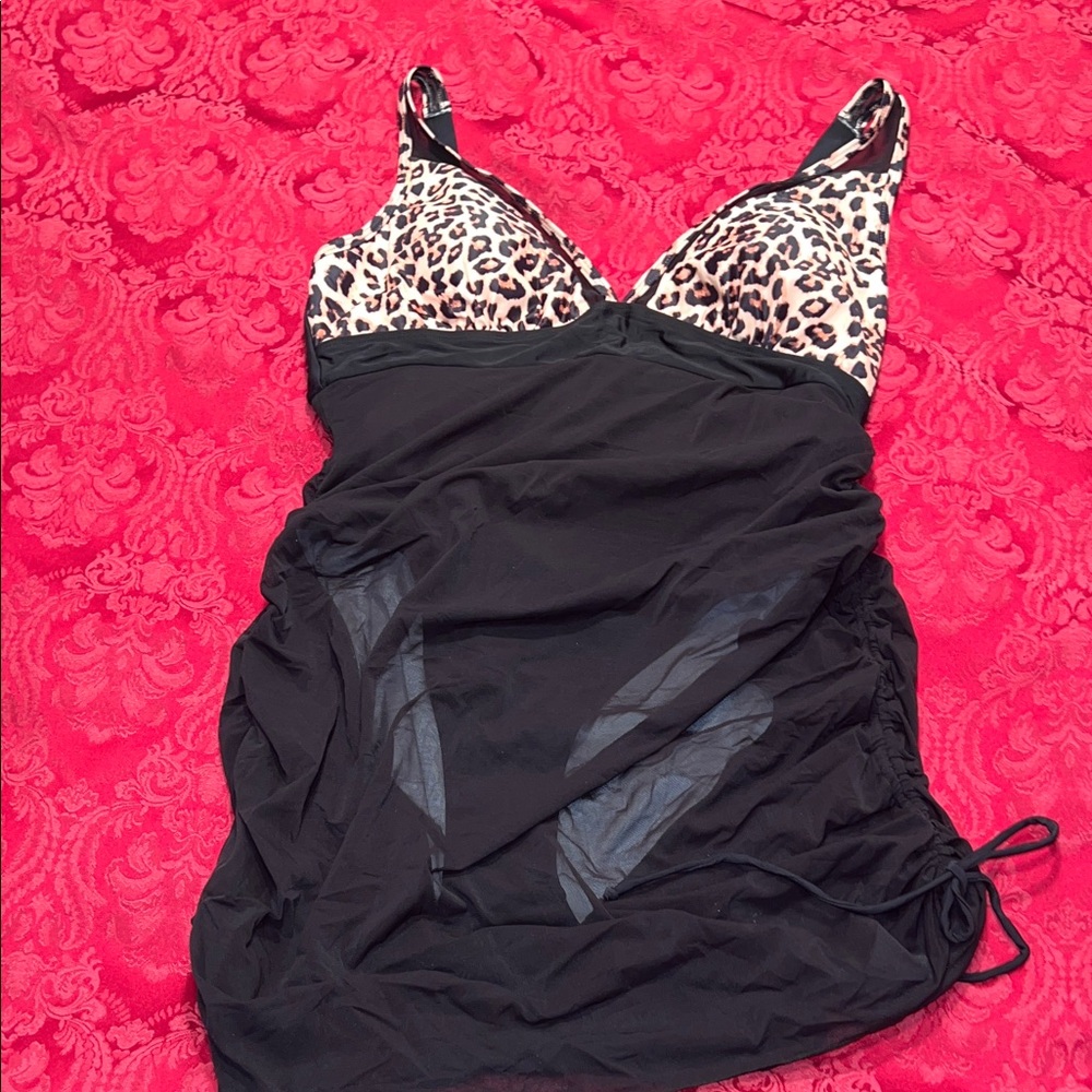 Women’s mesh one piece swim dress, swimsuit, tummy control, bathing suit NWOT